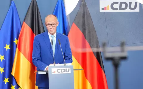 CDU-Chef und Kanzler Friedrich Merz äußert sich in der Parteizentrale in Berlin zum Ausgang der Landtagswahlen in Mecklenburg-Vorpommern und Berlin. - Foto: Michael Kappeler/dpa