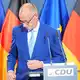 Das Ergebnis in Mecklenburg-Vorpommern bezeichnete Merz als «Desaster». - Bild: Michael Kappeler/dpa