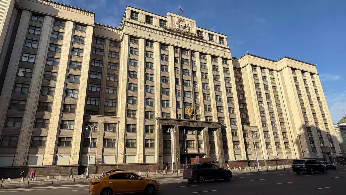 Die Russen haben im Schatten des Moskauer Angriffskrieges gegen die Ukraine erstmals ein Parlament, die Staatsduma, gewählt. (Archivbild) - Bild: Ulf Mauder/dpa