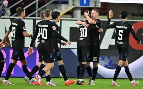 Torjubel beim SC Paderborn: Der Aufsteiger erzielte gegen Hoffenheim seine ersten Treffer. - Foto: Swen Pförtner/dpa