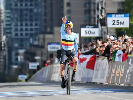 Remco Evenepoel ist im Zeitfahren nicht zu schlagen. - Foto: Christinne Muschi/The Canadian Press/AP/dpa