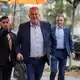 Das Präsidium wurde in die Parteizentrale beordert - darunter auch der rheinland-pfälzische Ministerpräsident Gordon Schnieder. - Bild: Michael Kappeler/dpa