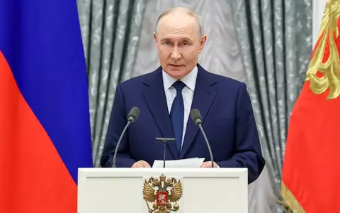 Alle Parteien im künftigen Parlament unterstützen Putins Kriegskurs. - Foto: Alexander Kazakov/Pool Sputnik Kremlin/AP/dpa
