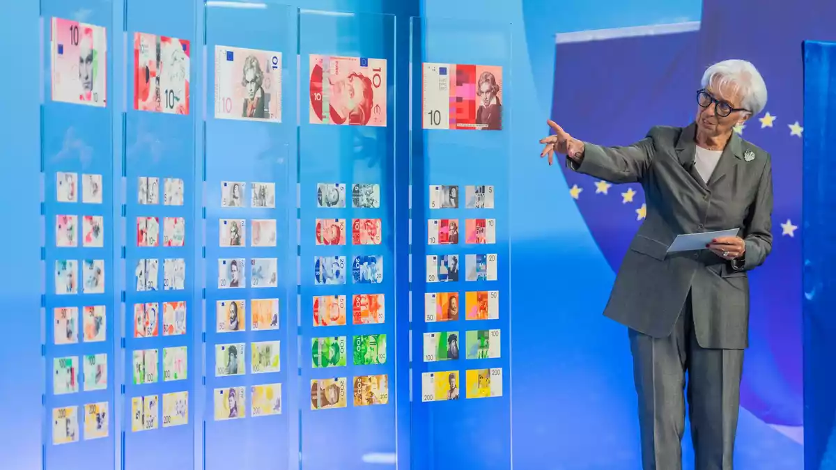 Welche Motive werden die neuen Euro-Banknoten prägen? - Bild: Andreas Arnold/dpa