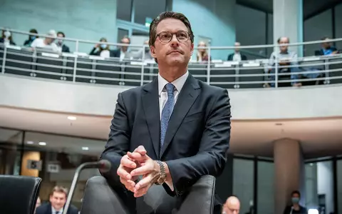 Vor dem Landgericht Berlin beginnt der Prozess gegen den ehemaligen Bundesverkehrsminister Andreas Scheuer. (Archivbild)  - Foto: Michael Kappeler/dpa