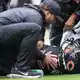 Eine Verletzung von Caleb Williams machte den Spieltag für Fans der Chicago Bears besonders bitter. - Bild: Nam Y. Huh/AP/dpa