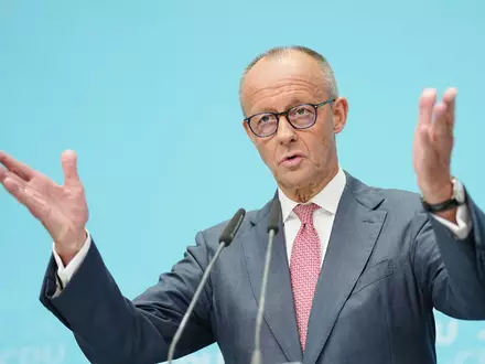 Kanzler und CDU-Chef Merz bekennt sich zur Fortsetzung der schwarz-roten Koalition - Foto: Kay Nietfeld/dpa