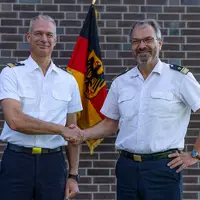 Kommandoübergabe beim Marineunterstützungskommando: Auftakt für das neue Waffensystemkommando Marine - Foto: presseportal.de