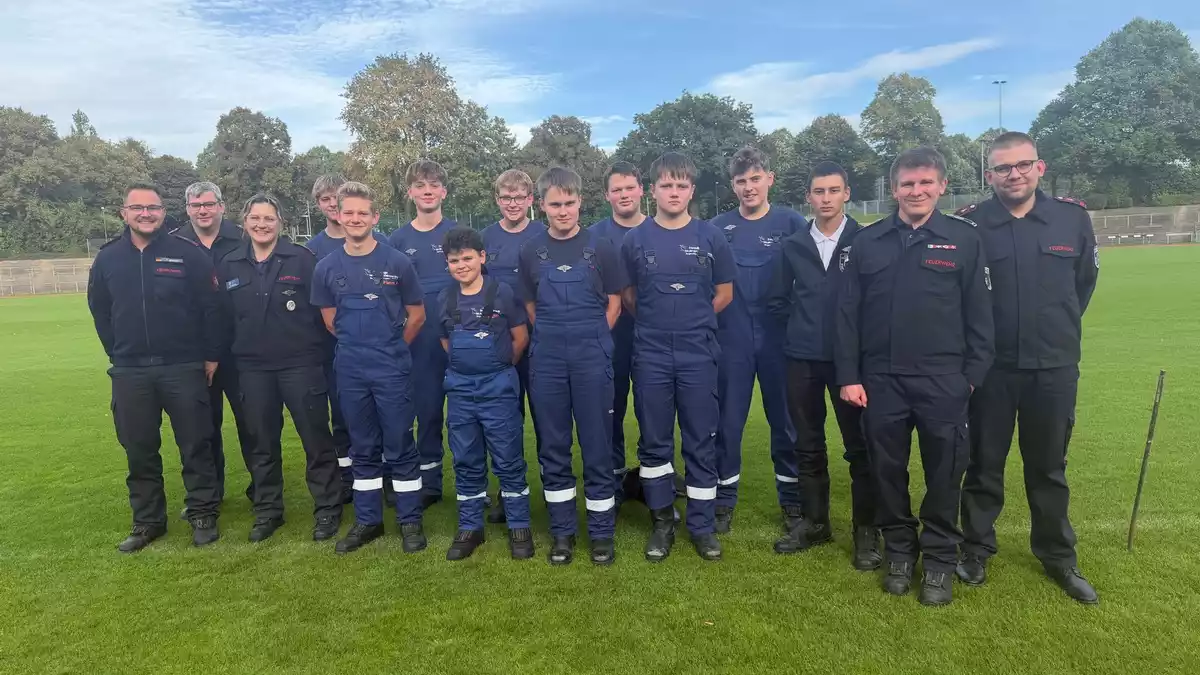 FW-OE: Jugendfeuerwehr der Stadt Lennestadt besteht erfolgreich die Leistungsspange - Bild: presseportal.de