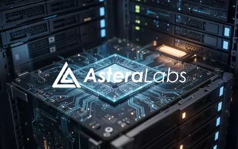 Hochleistungs-Serverkomponenten und leuchtende Mikrochips in einem modernen Rechenzentrum. - Foto: über boerse-global.de