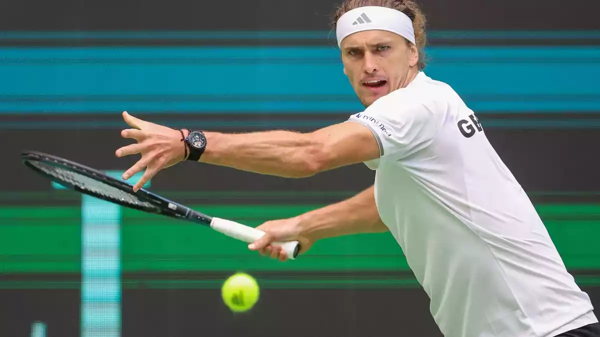 Alexander Zverev hat auch beim Davis Cup überzeugt.  - Bild: Christoph Reichwein/dpa