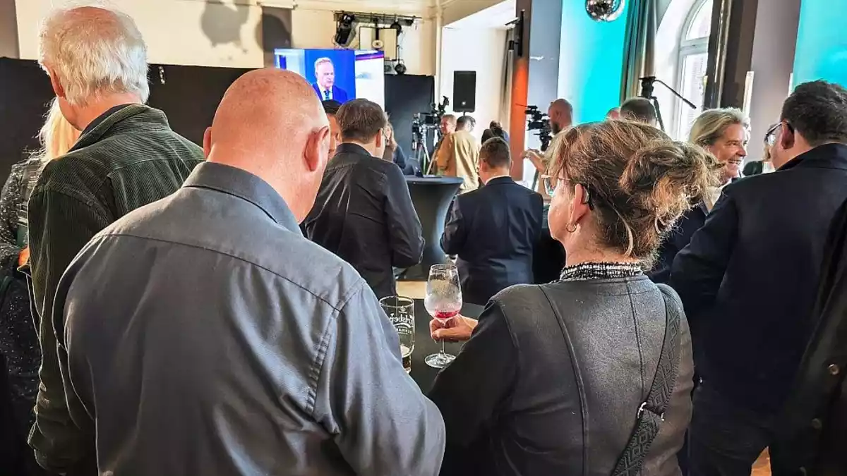 Peters tritt nach Wahl-Debakel als CDU-Chef in MV zurück