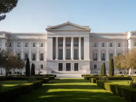 Die neoklassizistische Fassade des Palacio de la Moncloa in Madrid bei Tageslicht. - Foto: über boerse-global.de