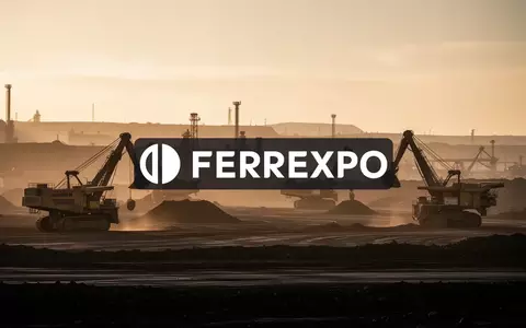Moderne industrielle Bergbauanlage bei Sonnenaufgang als Symbol für die Wiederaufnahme der Produktion. - Foto: über boerse-global.de