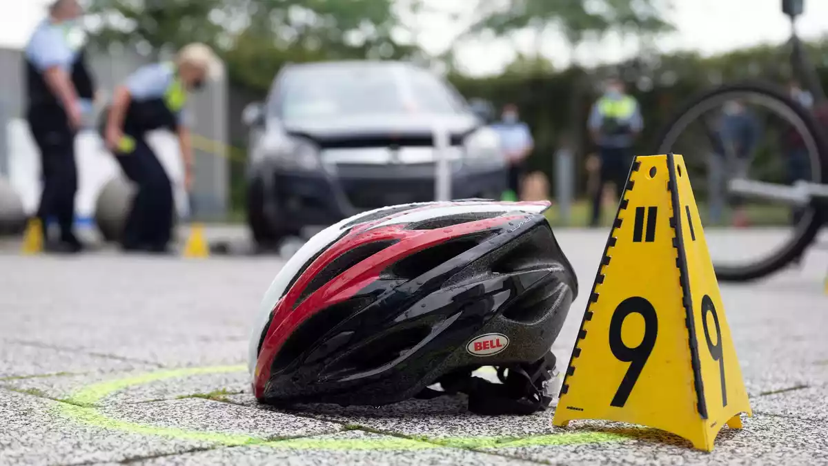 170.306 meldepflichtige Wegeunfälle und 90.663 solche Schulwegunfälle gab laut Unfallkasse vergangenes Jahr in Deutschland. (Symbolfoto) - Bild: Federico Gambarini/dpa