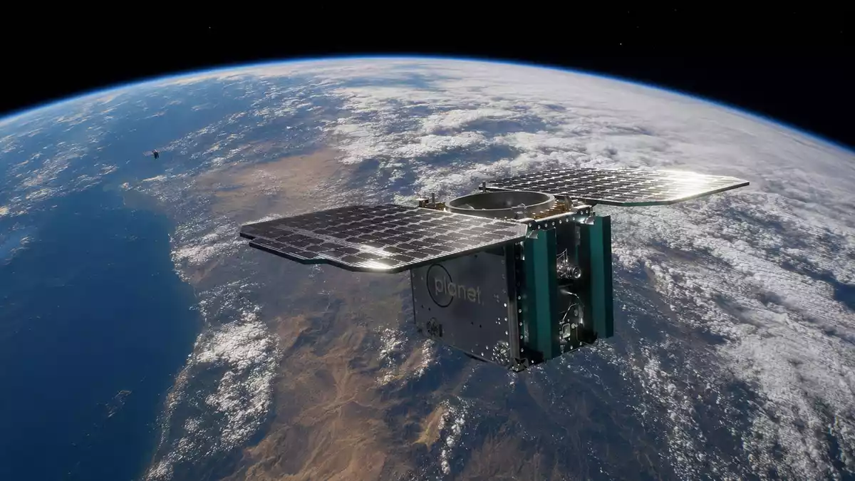 Der erste in Berlin gebaute Satellit solle vor Ende des Jahres fertig sein. - Bild: Planet Labs GmbH/dpa