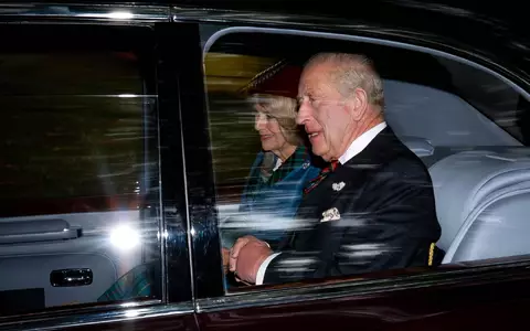 Glaubt man seinem früheren Schwager, wartete König Charles III. schon seit langer Zeit ungeduldig auf den Thron. (Archivbild) - Foto: Aaron Chown/PA Wire/dpa