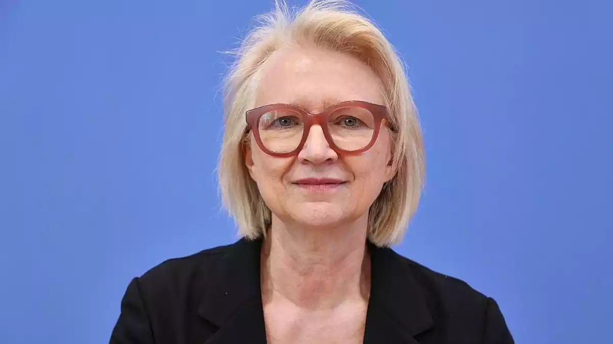 Schnitzer lobt Festhalten von Merz an Reformkurs