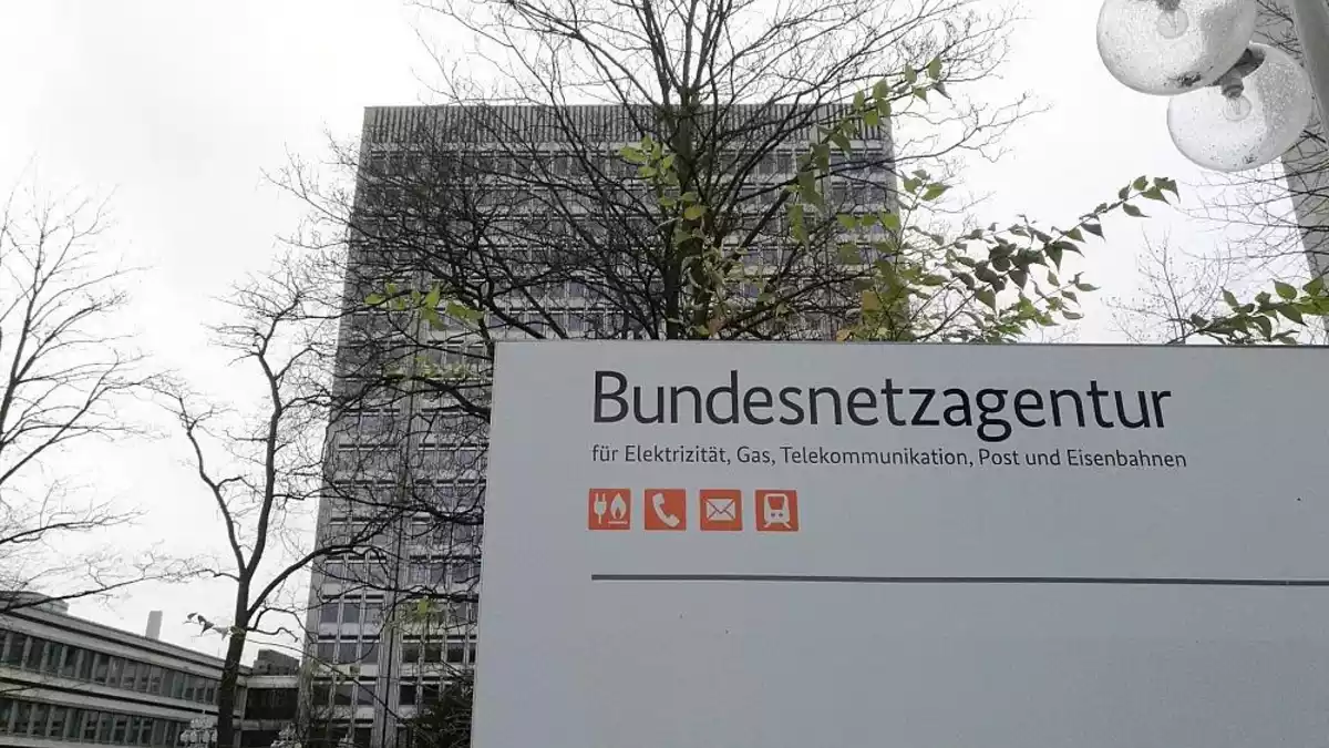 Bundesnetzagentur macht Vorschlag für Glasfaser-Entgelte