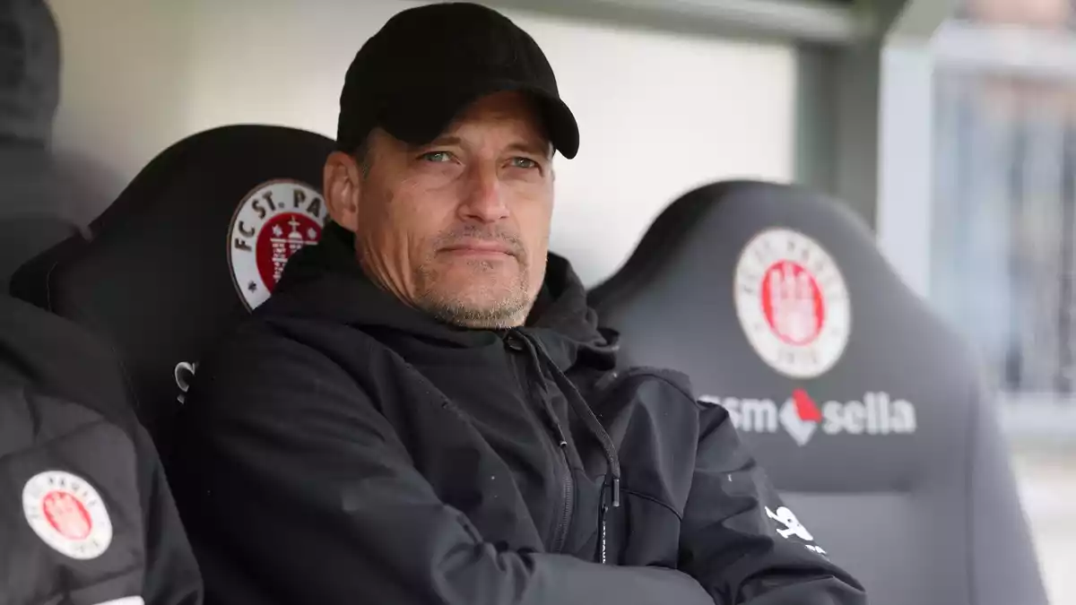 Zuletzt St. Pauli, nun Gladbach: Blessin übernimmt bei der Borussia. (Archivbild) - Bild: Philipp Szyza/dpa