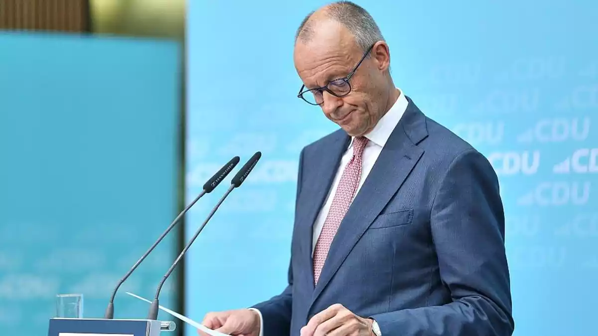 Forsa: Union verharrt auf Rekordtief