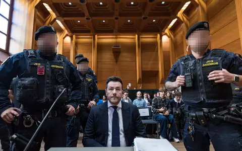 Der Investor René Benko ist wegen Schädigung seiner Gläubiger zu zweieinhalb Jahren Haft verurteilt worden - Foto: Expa/ Johann Groder/APA/dpa