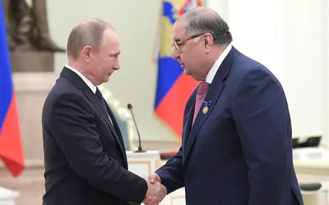 Alischer Usmanow werden besonders enge Verbindungen zum russischen PrÀsidenten Wladimir Putin nachgesagt. (Archivbild) - Foto: Aleksey Nikolskyi/Planet Pix via ZUMA Wire/dpa