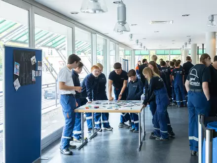 FW Weinheim: Weinheim wird zum Treffpunkt der Jugendfeuerwehr Baden-Württemberg / Delegiertenversammlung 2026 in der Zwei-Burgen-Stadt - Foto: presseportal.de