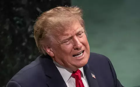 Trump verkündet die erste Zusammenkunft für Gespräche zwischen den USA und dem Iran seit Monaten.  - Foto: Michael Kappeler/dpa
