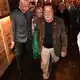 Schwarzenegger besuchte das Oktoberfest mit seiner Lebensgefährtin Heather Milligan. - Bild: Felix Hörhager/dpa
