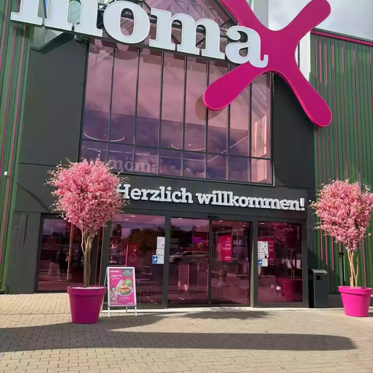 mömax-Neueröffnung nach Totalumbau ab 23. September in Würzburg