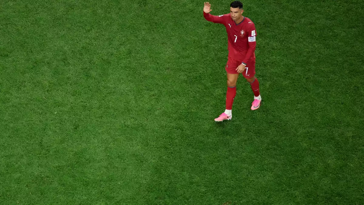 Cristiano Ronaldo nach Portugals WM-Aus gegen Spanien. - Bild: Sam Hodde/AP/dpa