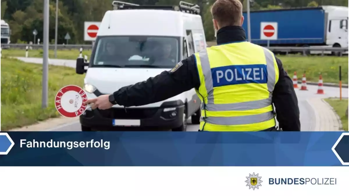 BPOLI LUD: Mit Haftbefehl und falschen Dokumenten: Libyer an Einreise gehindert - Bild: presseportal.de