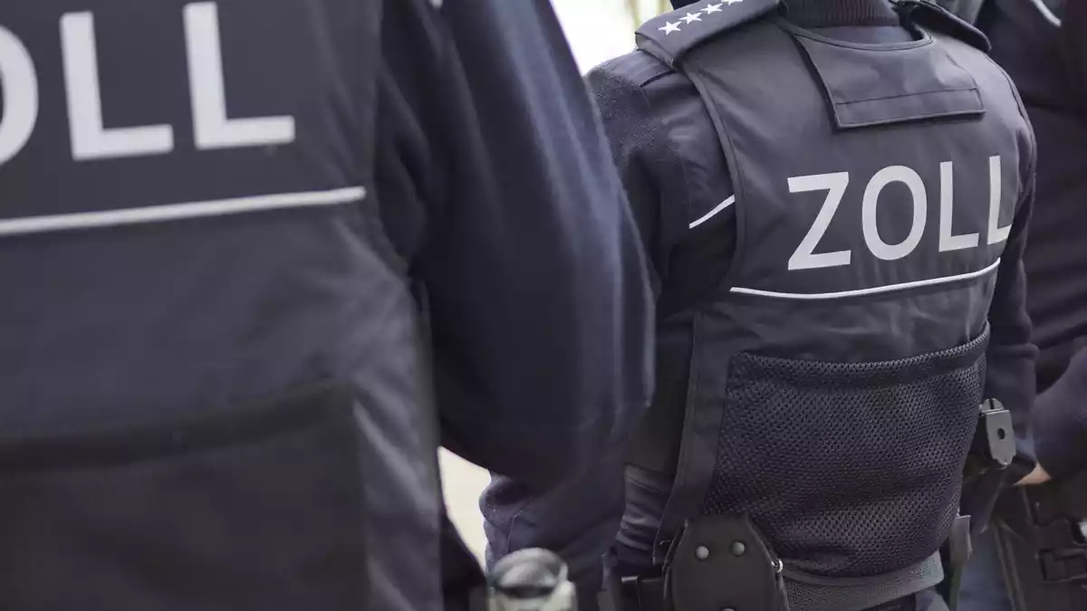 HZA-A: Zoll bekämpft Menschenhandel und Zwangsarbeit/Hauptzollamt Augsburg beteiligt sich an EMPACT Action Days - Bild: presseportal.de