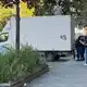 Seit dem frühen Morgen werden in ganz Berlin Razzien wegen des Verdachts auf illegalen Schusswaffenhandel durchgeführt. (Symbolbild) - Bild: Sven Kaueler/dpa