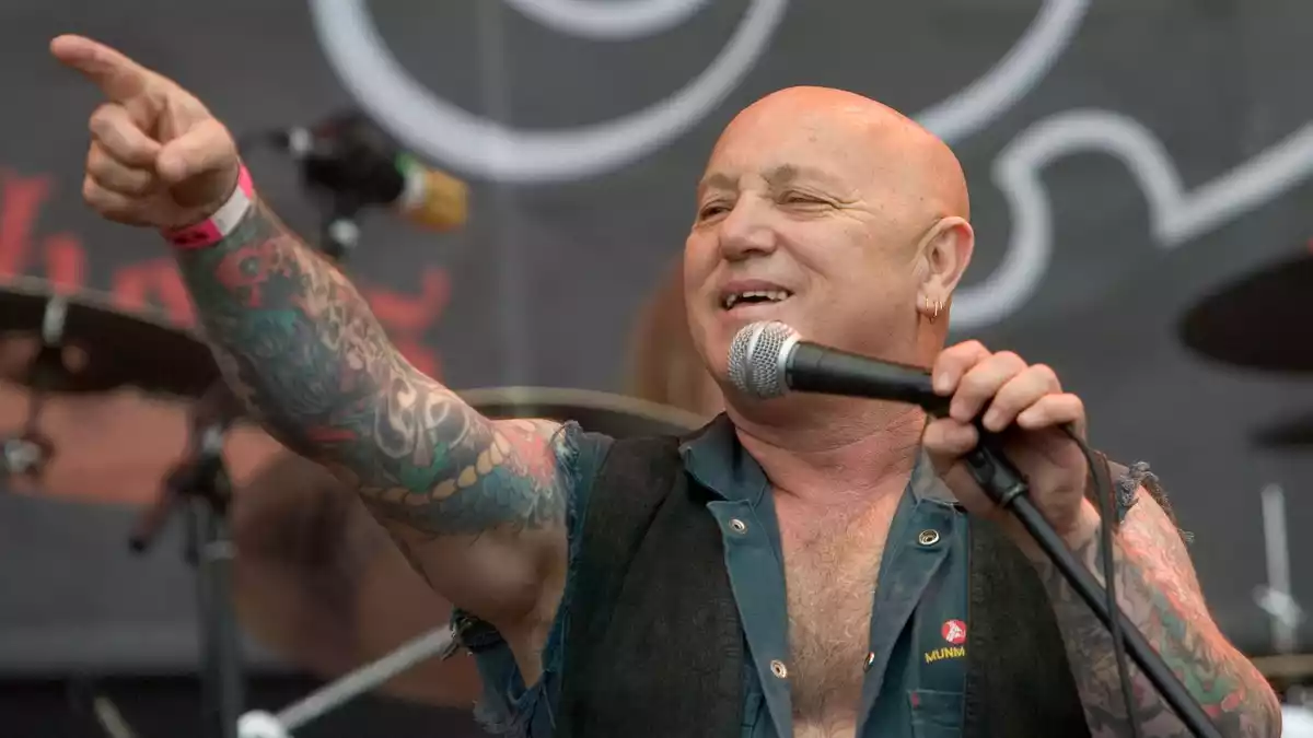 Angry Anderson von der Band Rose Tattoo war eine australische Rock-Ikone. (Archivbild) - Bild: picture-alliance/ dpa