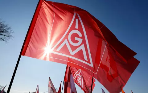 Die Tarifverhandlungen für die Metall- und Elektroindustrie beginnen im Oktober. (Archivbild) - Foto: Thomas Banneyer/dpa