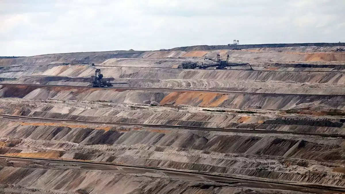 Kabinett beschließt Roadmap für Ausstieg aus fossiler Energie