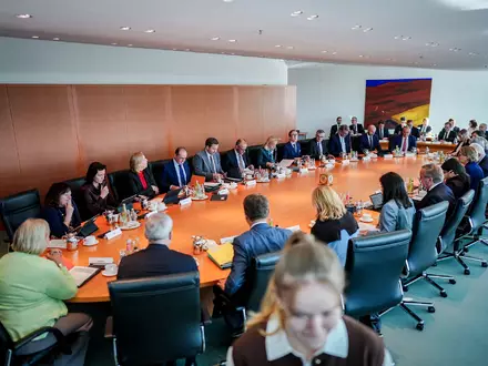 Die Regierung hat einen Plan gegen den Missbrauch von Sozialleistungen beschlossen. - Foto: Kay Nietfeld/dpa