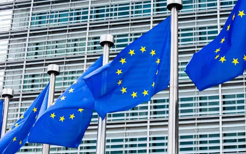 Wer ausgewählt wird, kann ab dem 1. März 2027 bis zu 30 Tage lang Europa erkunden. (Symbolbild) - Foto: Alicia Windzio/dpa