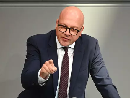 Alexander Throm (CDU) äußerte sich zu den politischen Positionen der Berliner Linken kritisch. (Archivbild) - Foto: Elisa Schu/dpa