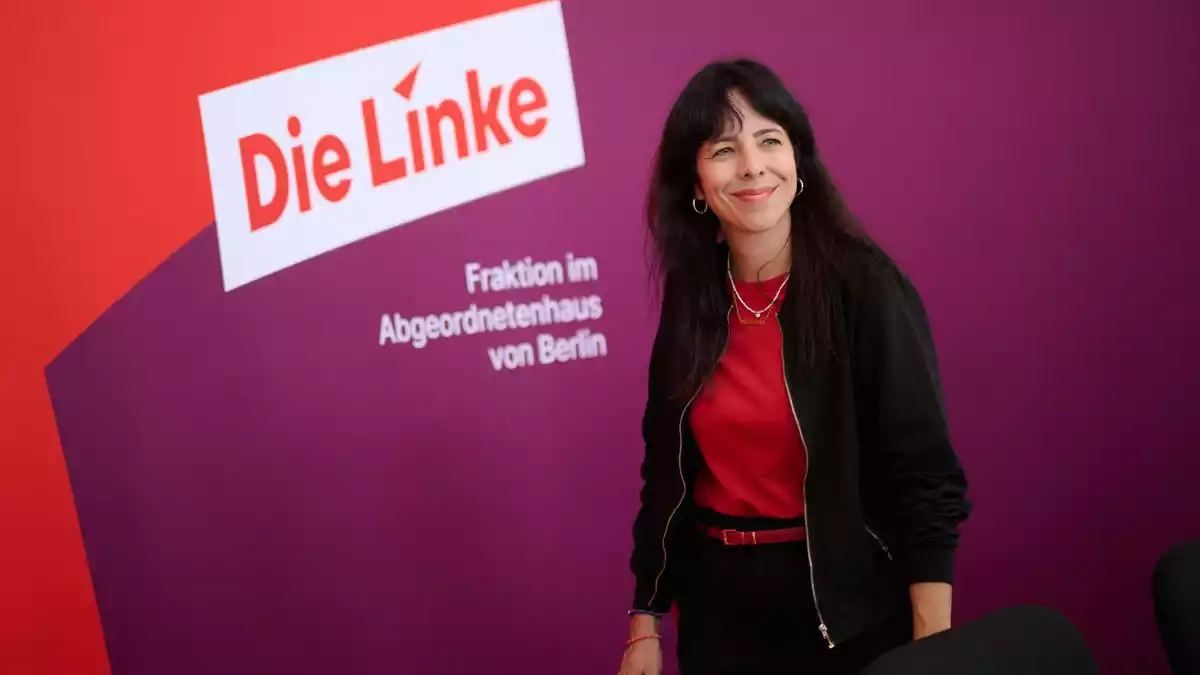 Wird Elif Eralp ins Rote Rathaus in Berlin einziehen? Für die Linke gibt es noch einige Hürden (Archivbild).  - Bild: Sebastian Gollnow/dpa