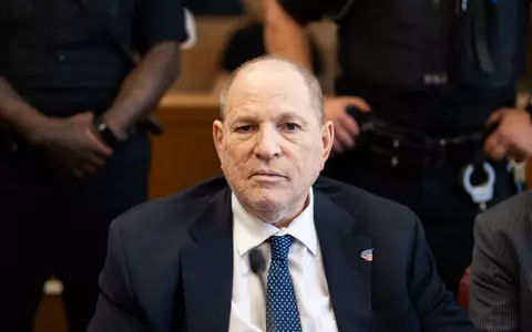 Ein New Yorker Gericht hat im neu aufgerollten Prozess gegen Harvey Weinstein das Strafmaß verkündet. (Archiv)  - Foto: Adam Gray/POOL Bloomberg/AP/dpa