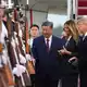 Xi landet zu Staatsbesuch in den USA. - Bild: Alex Brandon/AP/dpa