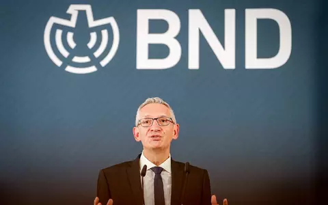 BND-Präsident Jäger sagt, die deutsche Öffentlichkeit müsse verstehen, «dass scheinbar zusammenhanglose hybride Aktivitäten strategisch miteinander verbundene feindselige Handlungen sind». (Archivfoto) - Foto: Kay Nietfeld/dpa