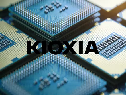 Abstraktes Bild von Halbleiter-Wafern und Mikrochip-Strukturen als Symbol für Technologie-Investitionen. - Foto: über boerse-global.de
