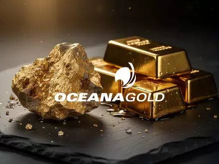 Glimmendes Golderz und Goldbarren auf einer dunklen Oberfläche als Symbol für die Goldminenindustrie. - Foto: über boerse-global.de