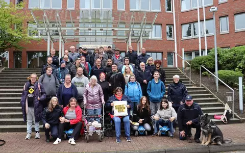 HZA-KI: Schichtwechsel in Kiel: Zoll und Stiftung Drachensee tauschen die Perspektive - Foto: presseportal.de