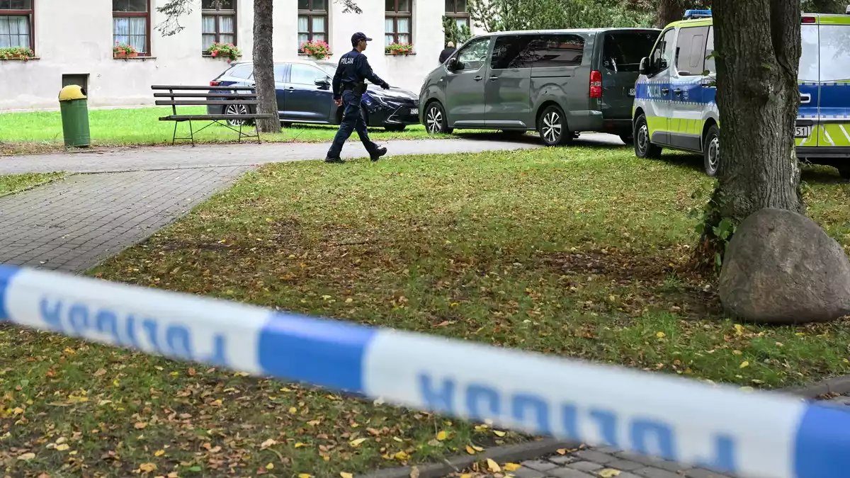 Bei einer Messerattacke in einem Kloster in Polen ist ein Mann ums Leben gekommen, vier weitere Menschen wurden verletzt.  - Bild: Piotr Polak/PAP/dpa