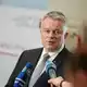 Der rheinland-pfälzische Ministerpräsident Gordon Schnieder bleibt länger Vorsitzender der Ministerpräsidentenkonferenz. (Archivbild) - Bild: Kay Nietfeld/dpa